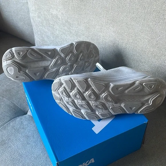 Hoka Clifton 9 - Picture 6 of 11